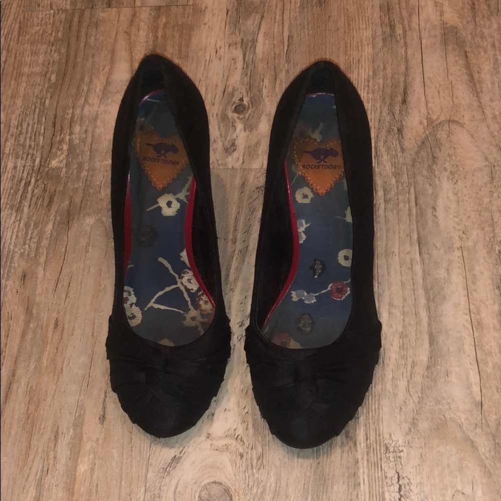 Black heels
